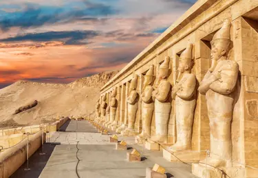 Ausflug von Hurghada nach Luxor: Stressfreie Tagesfahrt zu den antiken Wundern photo
